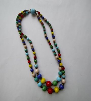 Collier "arlequin" en perles de verre multicolores à deux ra…
