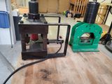 a machine that is sitting on a table in a garage