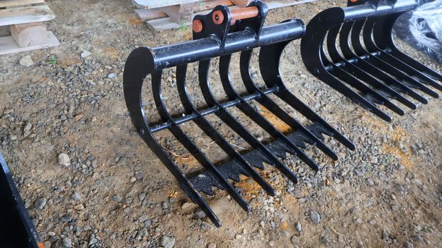 Râteau L600mm pour mini-pelle 1,5t-2,0t, axes 30mm, largeur entre...