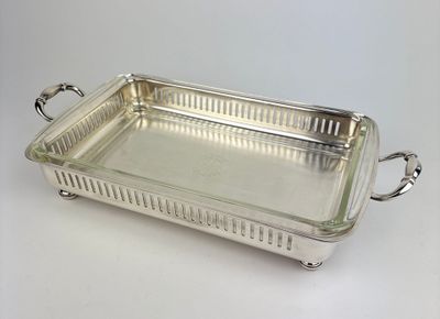 plateau de service en métal argenté avec poignées
