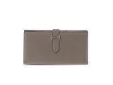a picture of a women ' s wallet with a clasp on the front
