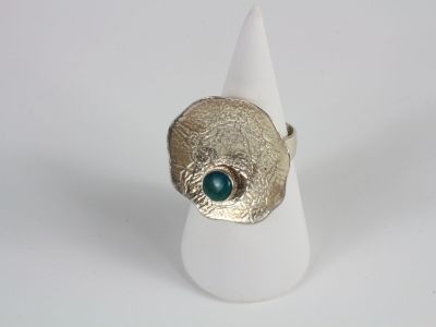 sterling silver ring with turquoise stone, size 7