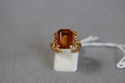 Bague monture or motif perlé à l'épaulement avec citrine pb:…