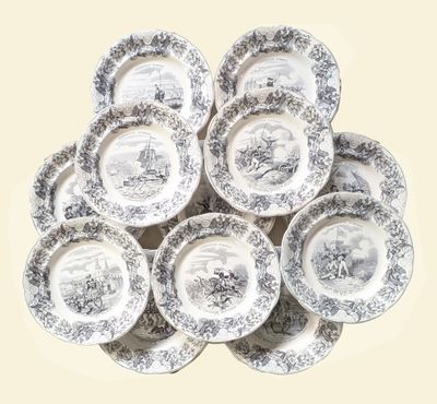 a lot of plates that are stacked on top of each other