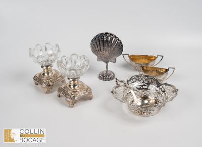 Lot en argent (800°/°°) comprenant une paire de salerons en … - Photo 1