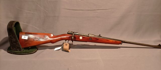 Catégorie C : Fusil MAUSER 98K modifié chasse. Calibre 8x57 JS. N