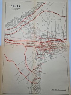 une vieille carte de la ville de Damas, sur laquelle figurent des lignes rouges