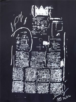 un dessin en noir et blanc représentant un homme coiffé d'une couronne