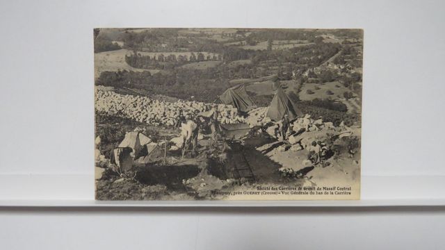 Guéret : Carrières du Maupuy : Vue générale du bas de la Carrière...