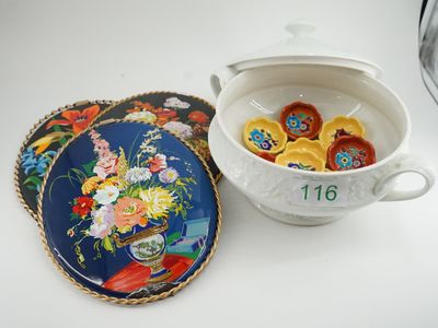 Trois plaques émaillées ovales murales à décor de fleurs : "… - Photo 1