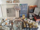 many items that are sitting on a table together