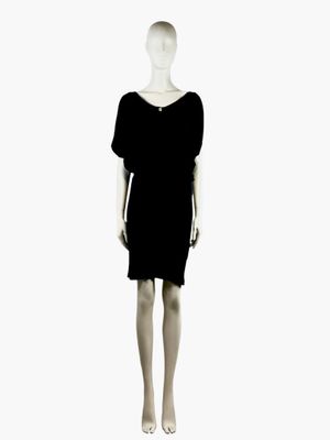 black dress on mannequin mannequin mannequin mannequin mannequin mannequin mannequin mannequin mannequin manne