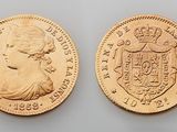 two gold sovereigns, one of which is a sovereign and the other of which is a sovereign