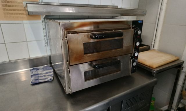 Four à pizza inox 2 portes électrique en 220 v 58 x 45 cm 