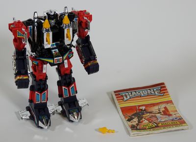 DIACLONE - AUTOBOT BLOQUEUR DE GATS "Alphatron Fightbot Mult…