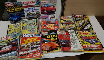 beaucoup de magazines sur la table, sur la table