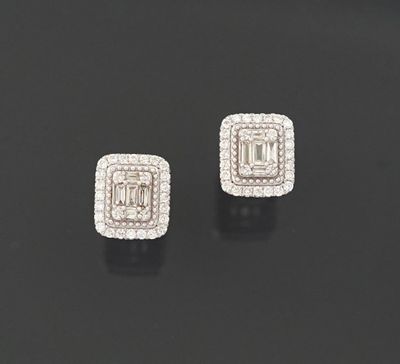 Paire de puces d'oreilles en or gris 18K 750 millièmes de fo…