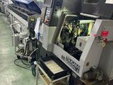 une machine qui se trouve à l'intérieur d'un bâtiment