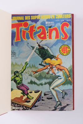 un livre dont la couverture représente une bande dessinée et l'image d'un homme sur un skateboard