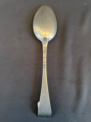 Cuiller uniplat en argent anglais, XVIIIe