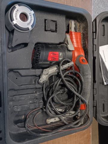 Lime électrique BLACK&DECKER KA902e, bon état apparent, dans son 