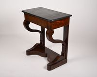 Console en placage d'acajou ouvrant par un tiroir en ceintur… (photo 4)
