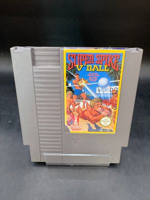une vieille cartouche de jeu Nintendo dont la jaquette représente un jeu vidéo Spider-Man