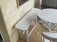 LOT DE MOBILIER comprenant une coiffeuse et sa chaise modern… (photo 3)