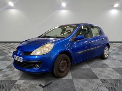 RENAULT - CLIO III 1.5 DCI 85 ECO2 DYNAMIQUE - GO - Mise en …