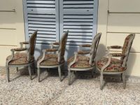 Suite de cinq fauteuils à dossier violonné en cabriolet, en … (photo 5)