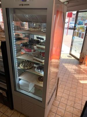 Vitrine à gâteaux, négative, de marque LDF LONGONI.