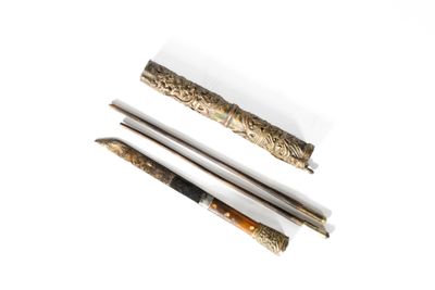 Tibet fin, XIXe siècle, Nécessaire à pique-nique, en bois et…