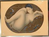 tableau représentant une femme nue allongée, dans un cadre circulaire