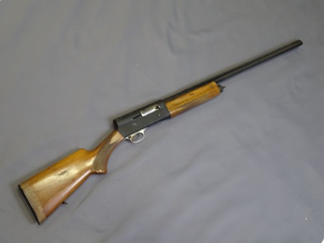 AU415-C23-685913 - CAT C Fusil semi-Automatique Auto 5 Leger Brow...