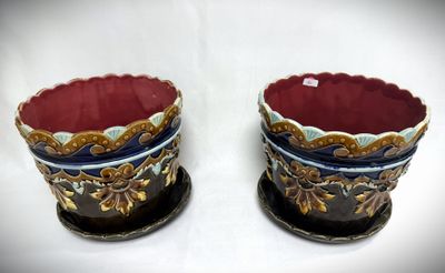 two cups that are sitting on top of each other