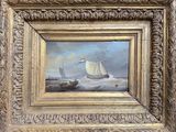 une image d'un tableau représentant un voilier dans l'eau