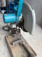 Une scie circulaire MAKITA 2414NB. (photo 3)