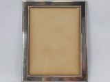 silver plated picture frame with beaded edge