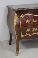 Commode galbée toutes faces en bois de placage ouvrant par d… (photo 3)