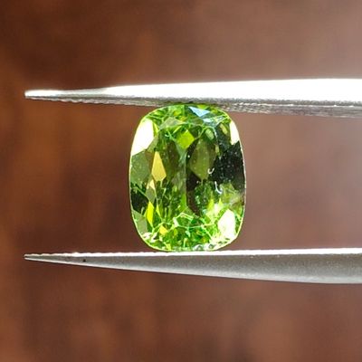 PERIDOT NATUREL - Provenance HIMALAYA PAKISTAN - 2.