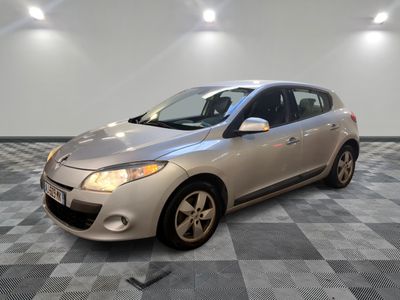 RENAULT - MÉGANE III DCI 130 ECO2 DYNAMIQUE - GO - Mise en s…