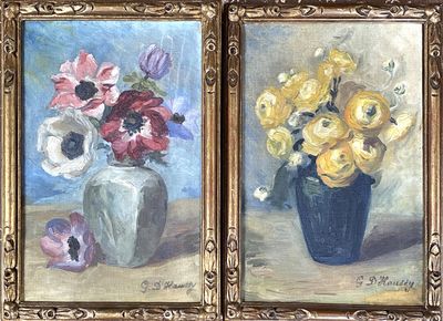 deux tableaux représentant des fleurs dans un vase et des anémones dans un vase