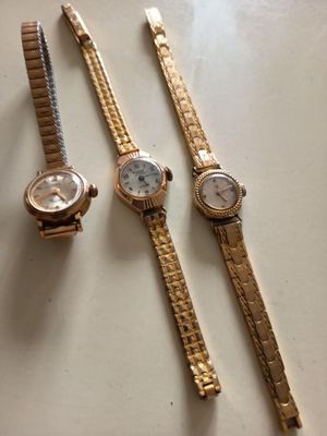 Lot de 3 montres vintage mécaniques fonctionnelles.