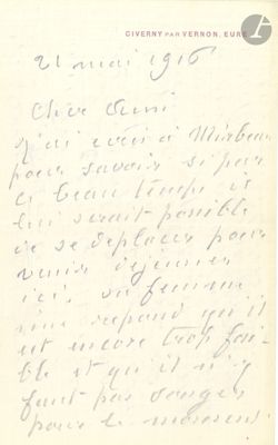 a close up of a handwritten letter on a piece of paper