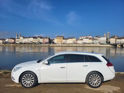 OPEL INSIGNIA 2.0 CDTI 160CV voiture VP BREAK à cinq places assises - Photo 1
