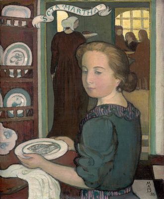 un tableau représentant une femme tenant une assiette dans une pièce