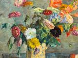 une peinture de fleurs dans un vase sur une table