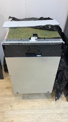 a black and white dishwasher and a black and white dishwasher and a black and white dishwasher and a black and white dishwash