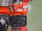 many tools that are sitting on the floor in the room