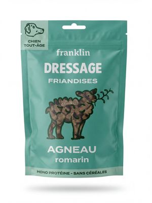 un sachet de friandises pour chien sur lequel figure l'image d'un chien tenant une branche